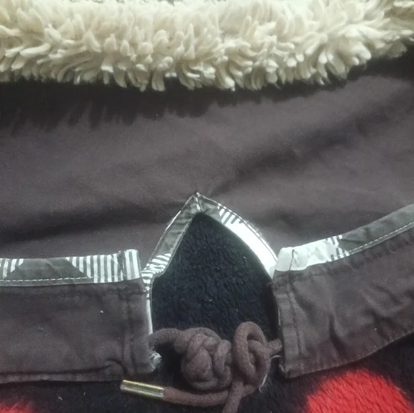 TNA Jacket - Picture 9 of 9